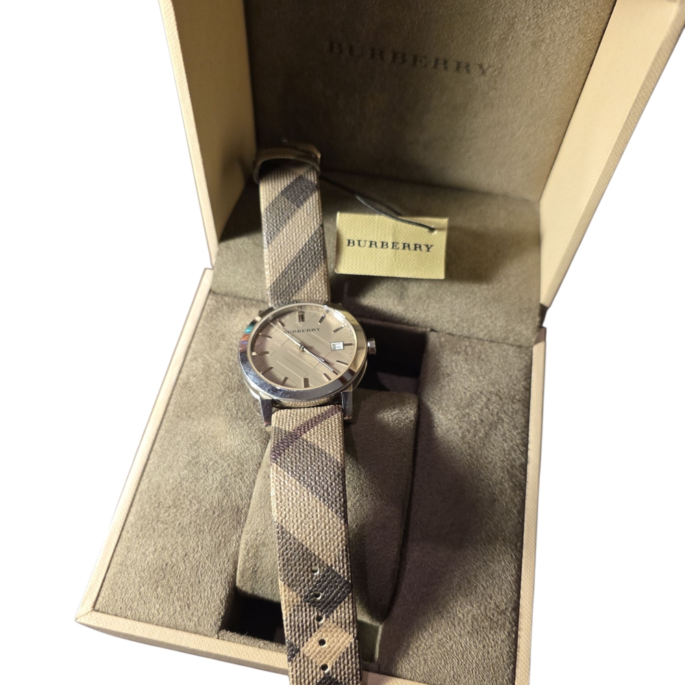 Burberry Wonen's City Nova Check Stainless Steel BU9023 Watch